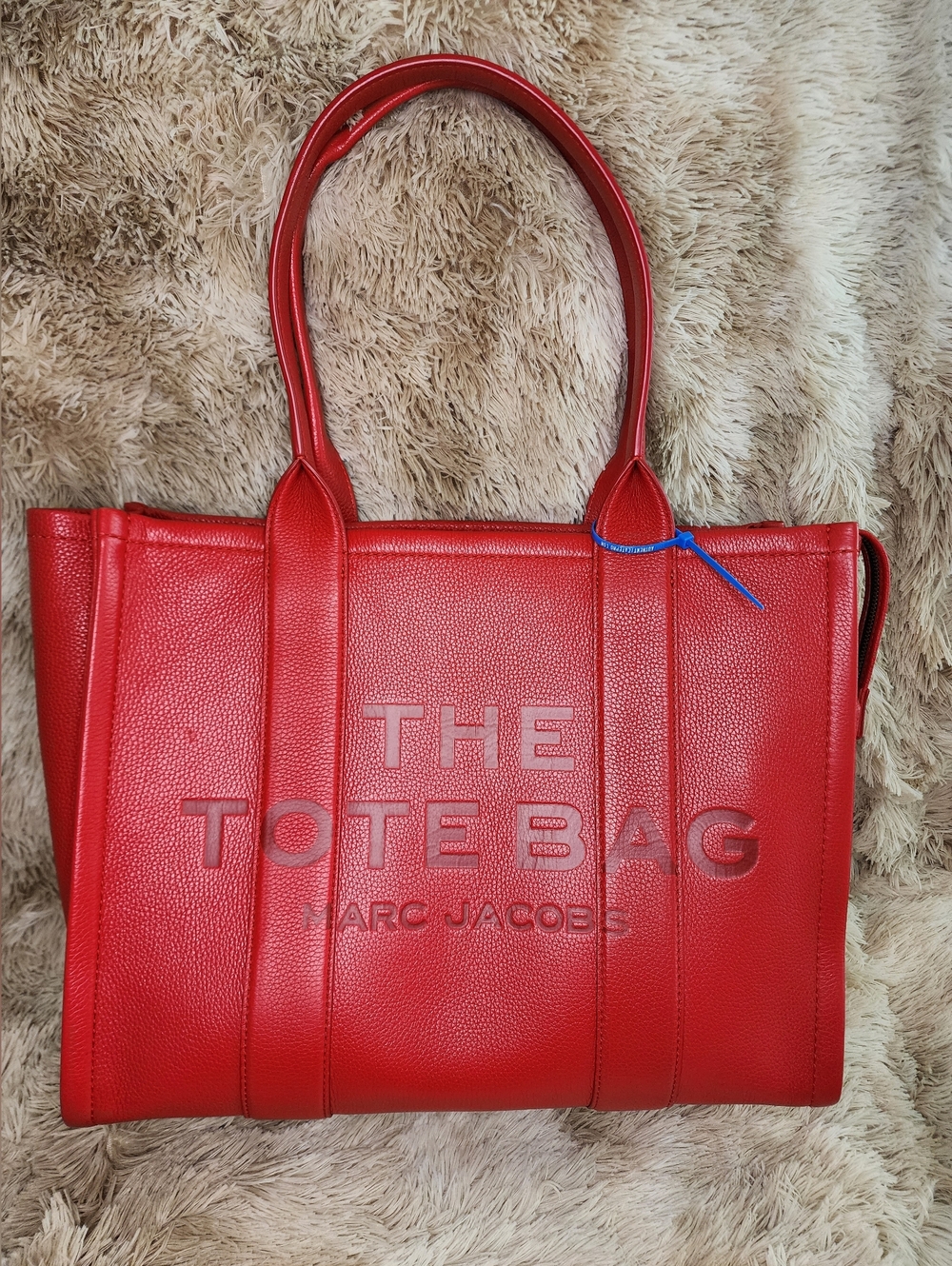 MARC JACOBS Large The Tote Bag in Red